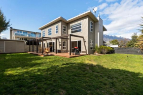 Whakata on McBride, Queenstown